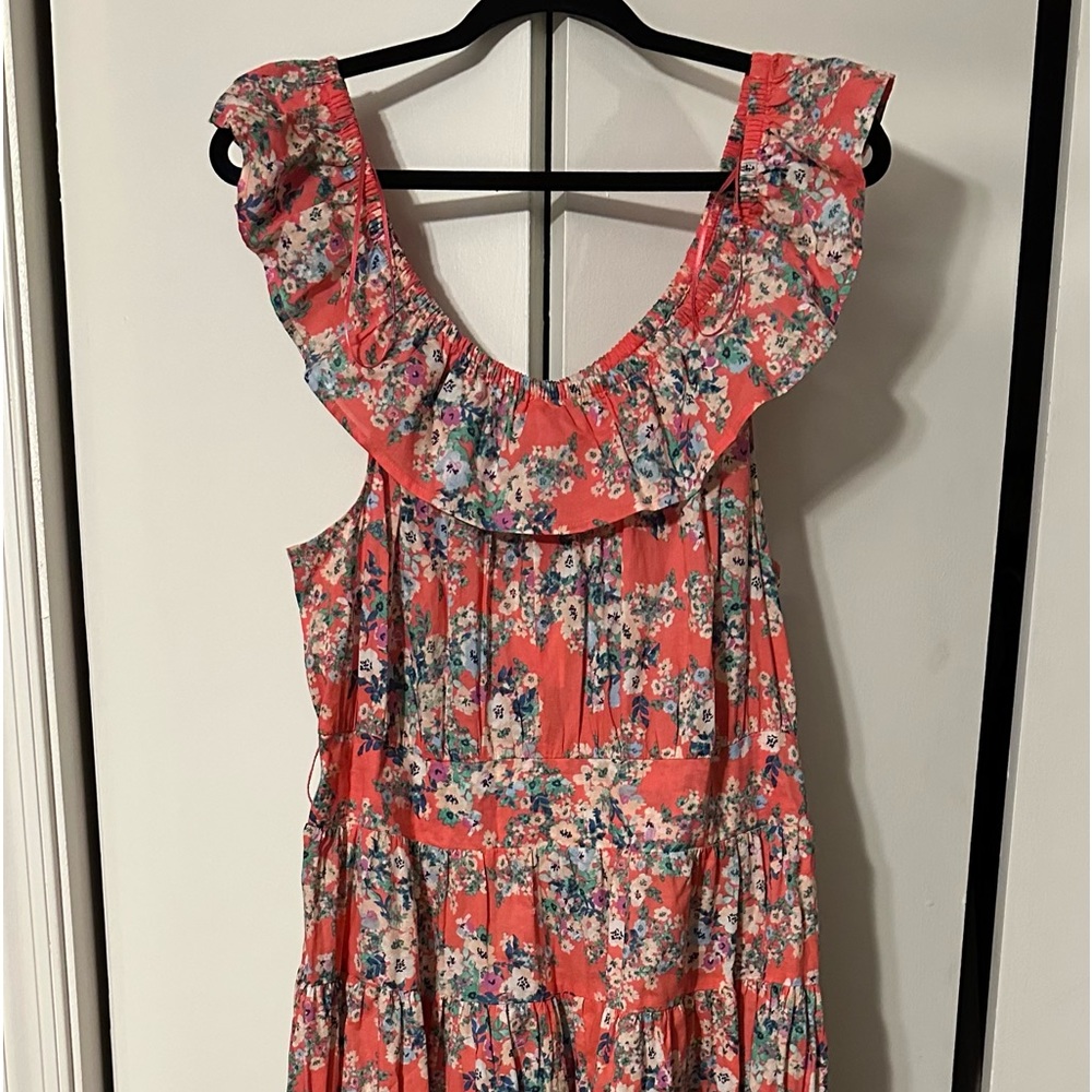 ** BRAND NEW ** Lauren Conrad floral belt long dress